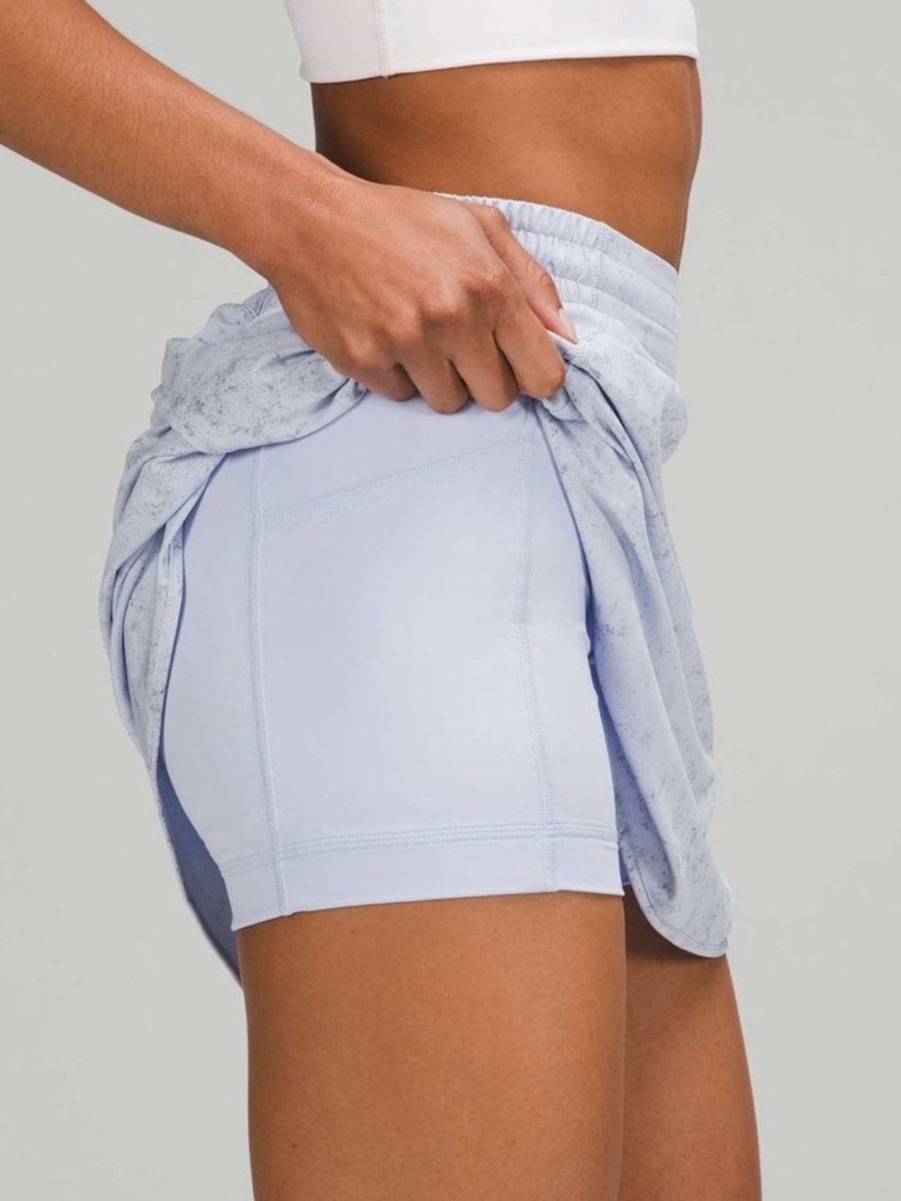 NWOT Lululemon Gray Marble-Print Skort